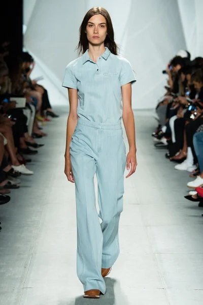 Look 34